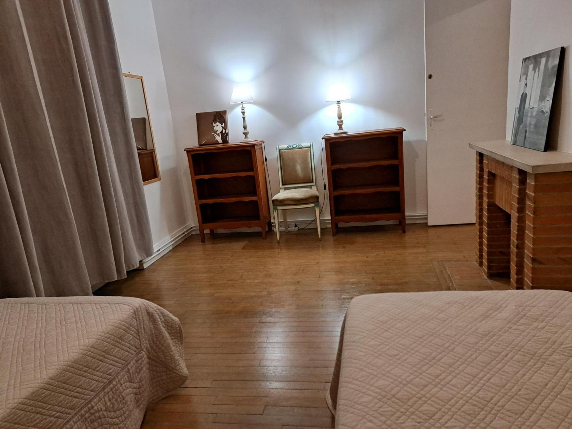 Charmant Appartement Au Pied Du Chateau Gien ห้อง รูปภาพ